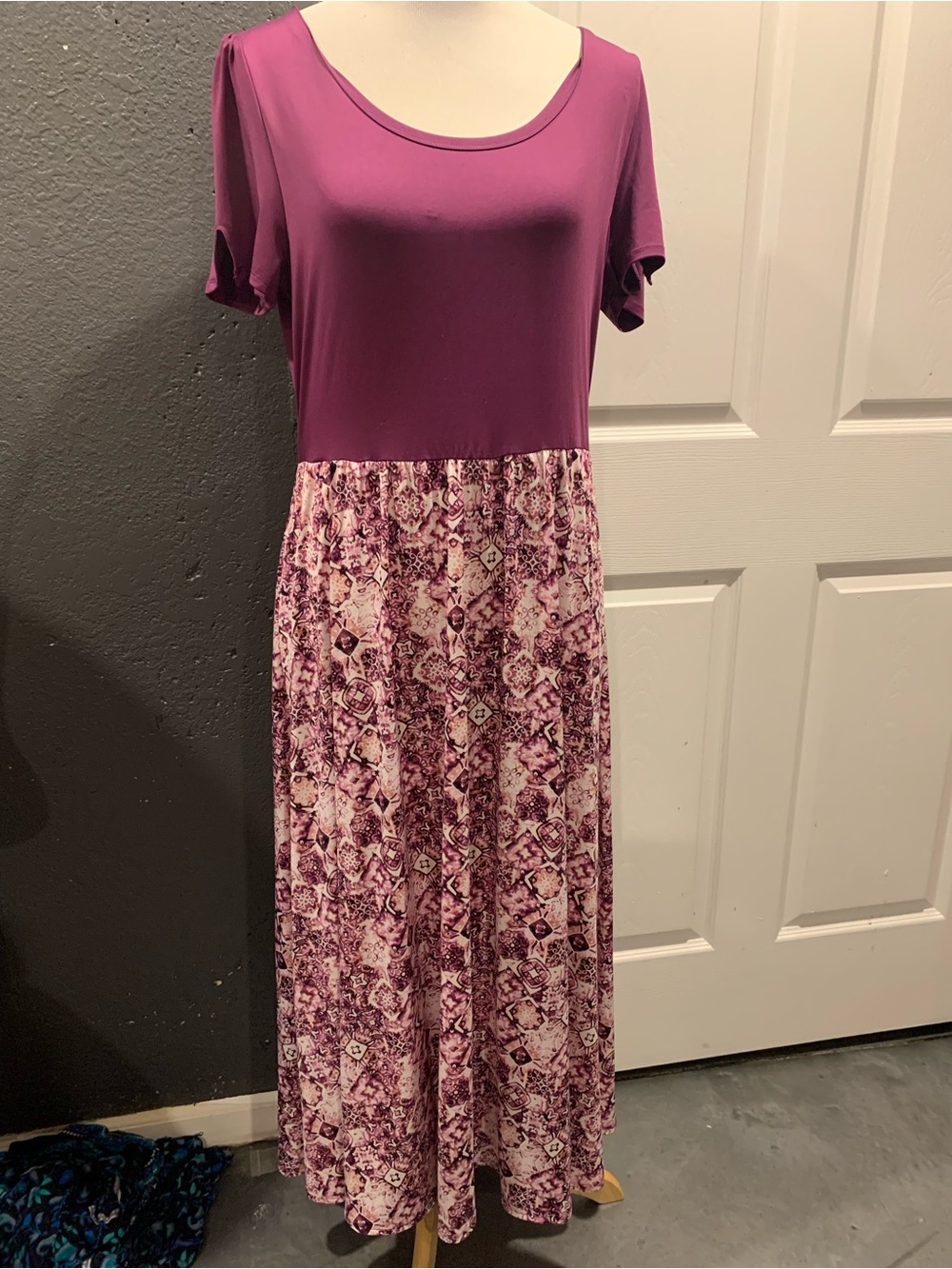 LuLaRoe Purple Scoop-Neck Short Sleeve Maxi Dress with Patterned Skirt